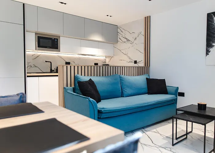 Sunset Bay Luxury Apartment