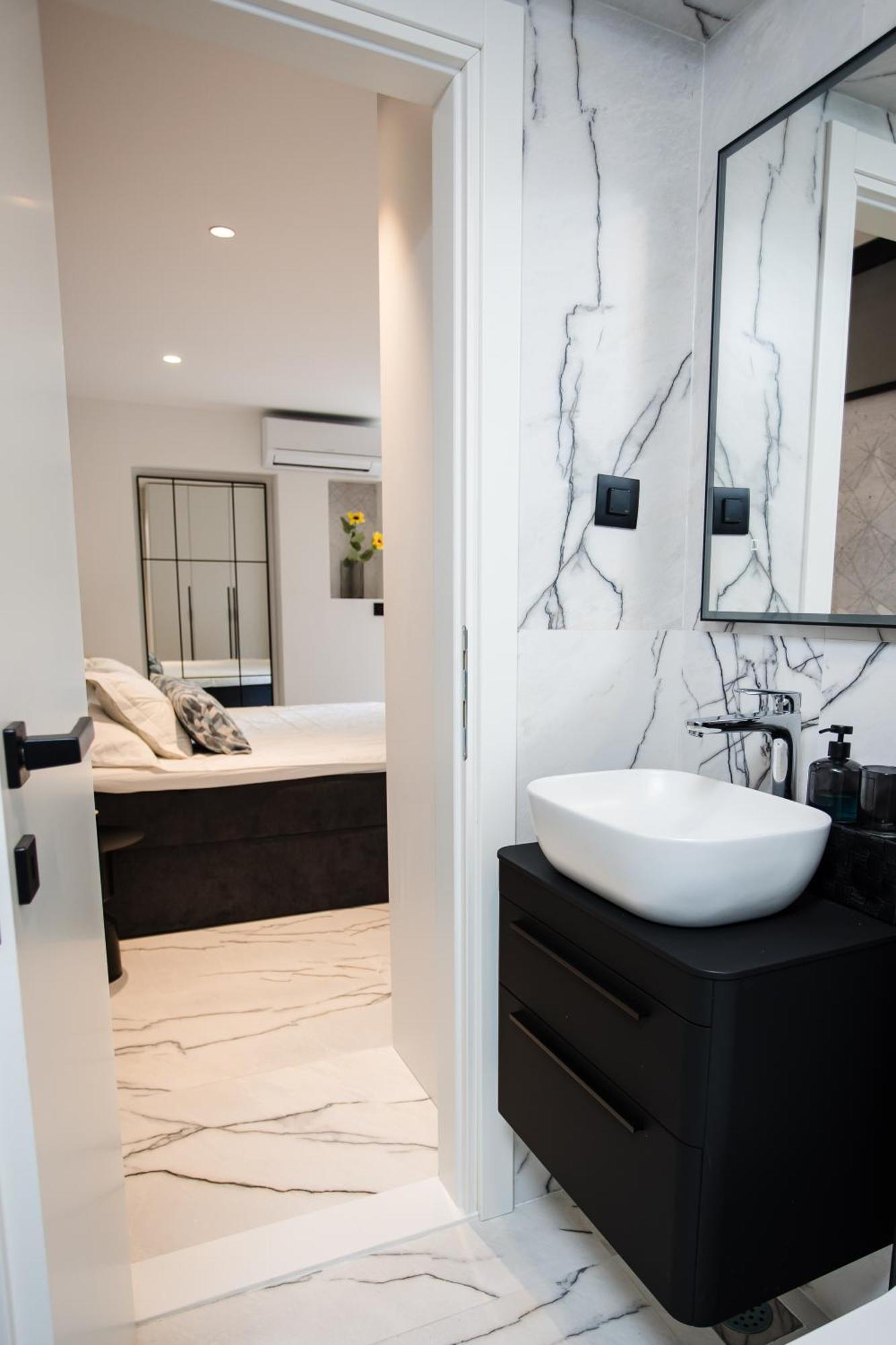 Sunset Bay Luxury Appartement *